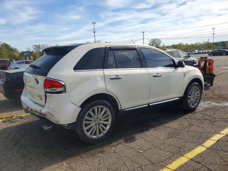 2013 LINCOLN MKX   