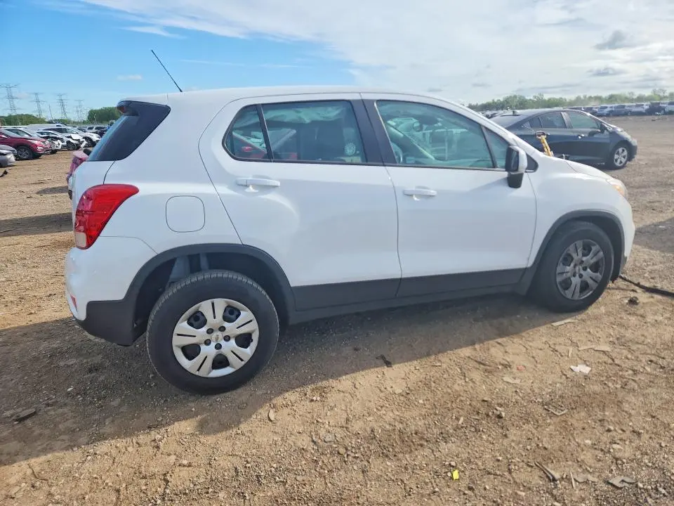 2017 CHEVROLET TRAX LS  