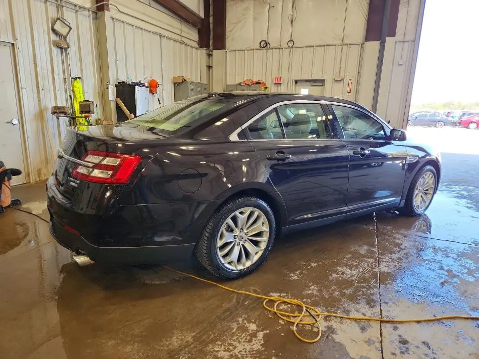 2013 FORD TAURUS LIMITED  