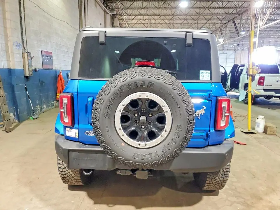 2022 FORD BRONCO BASE  