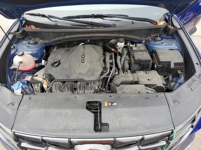 2022 HYUNDAI TUCSON SE  