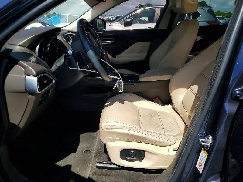2018 JAGUAR F-PACE PRESTIGE  