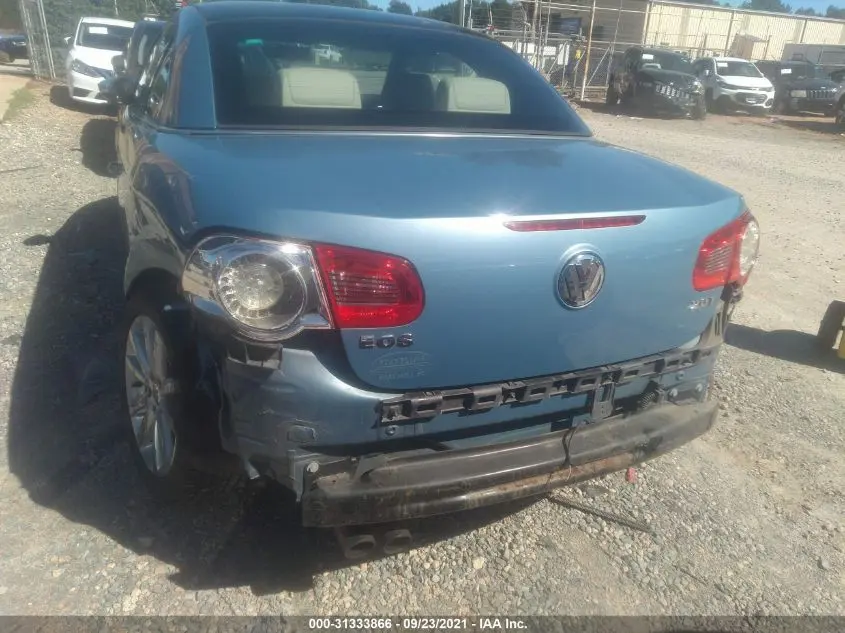 2010 VOLKSWAGEN EOS KOMFORT
