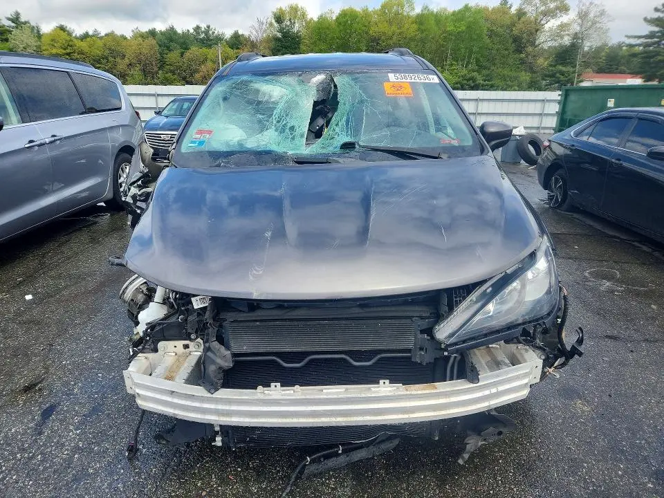 2021 CHRYSLER VOYAGER LXI  