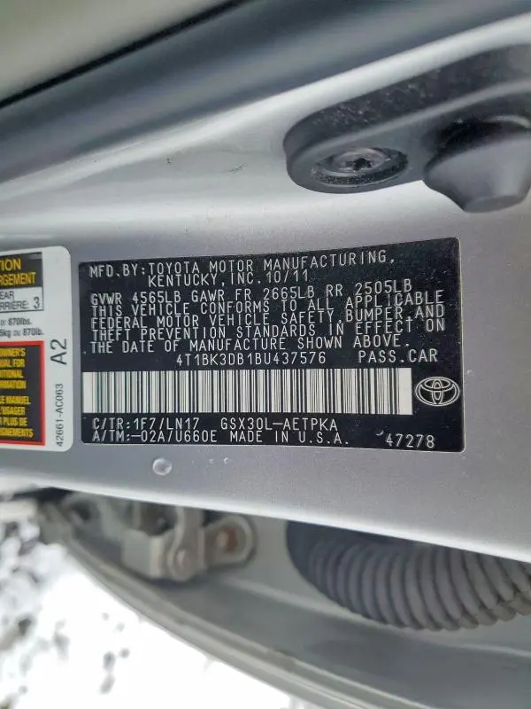 2011 TOYOTA AVALON LIMITED  