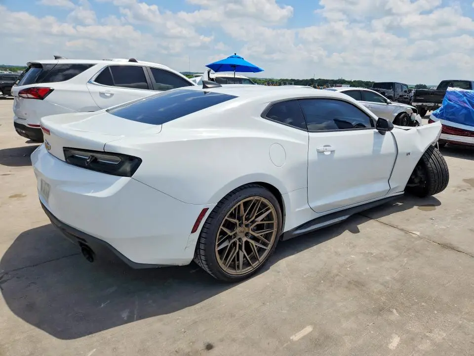 2017 CHEVROLET CAMARO LT  