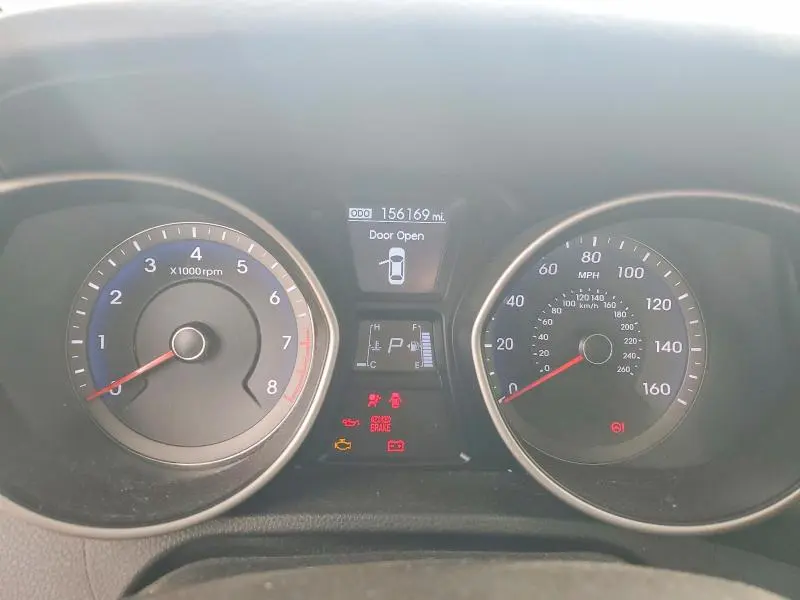2013 HYUNDAI ELANTRA GT BASE  