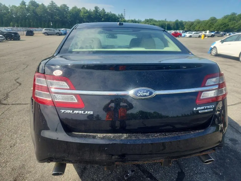 2017 FORD TAURUS LIMITED  
