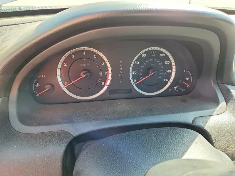 2011 HONDA ACCORD LX  