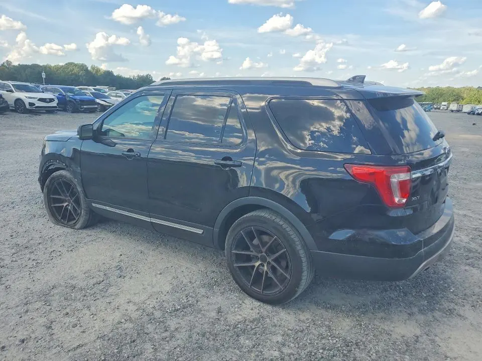 2016 FORD EXPLORER XLT  