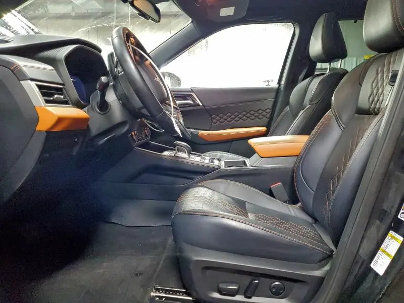 2023 MITSUBISHI OUTLANDER SEL  