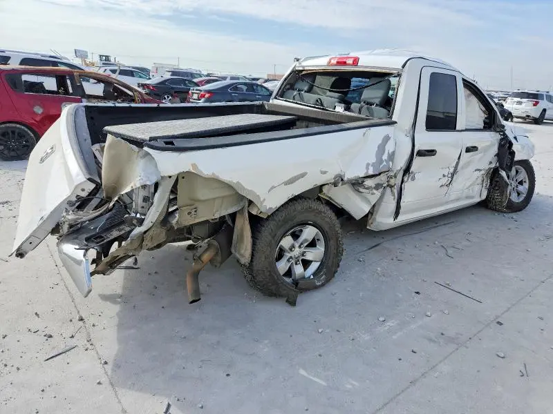 2019 RAM 1500 CLASSIC TRADESMAN  