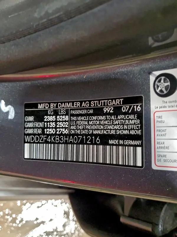 2017 MERCEDES-BENZ E 300 4MATIC  