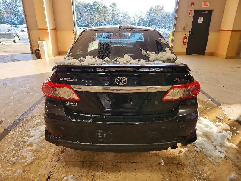 2011 TOYOTA COROLLA S  