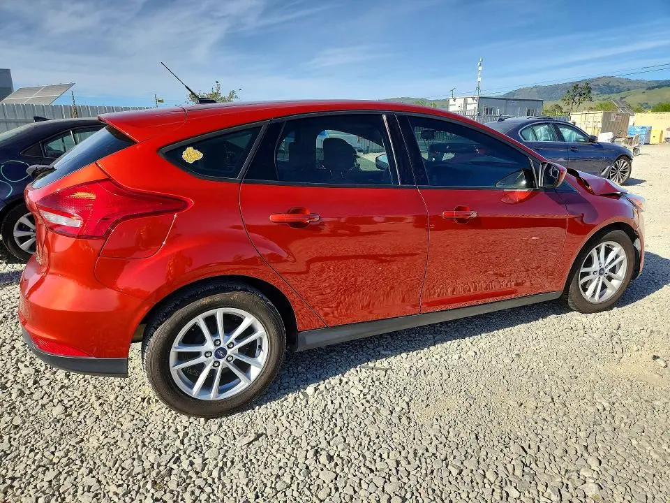 2018 FORD FOCUS SE  