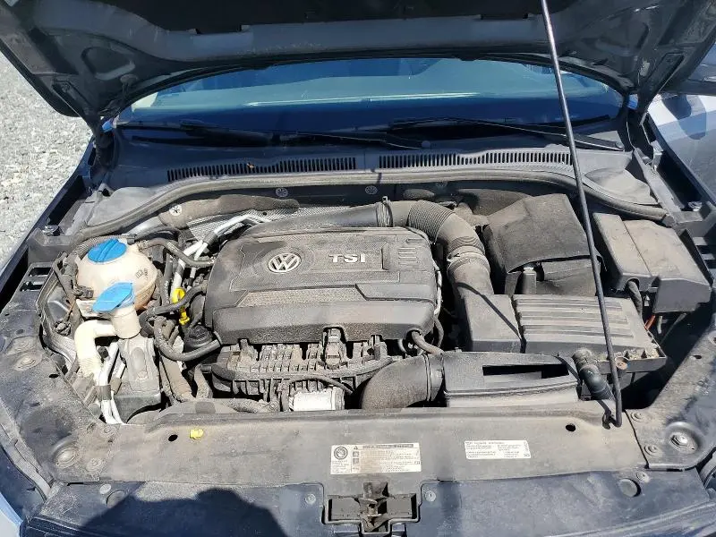 2014 VOLKSWAGEN JETTA SE  