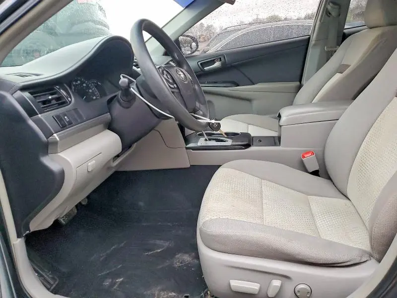 2014 TOYOTA CAMRY LE  