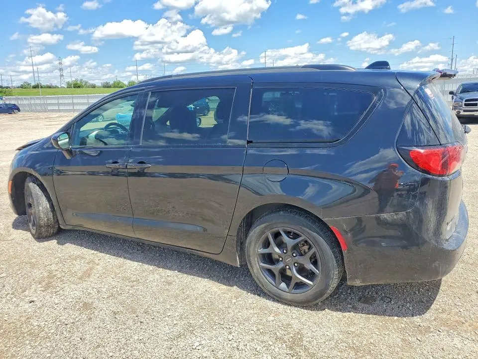2019 CHRYSLER PACIFICA TOURING L PLUS  