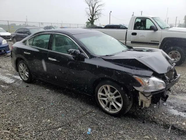 2011 NISSAN MAXIMA S  