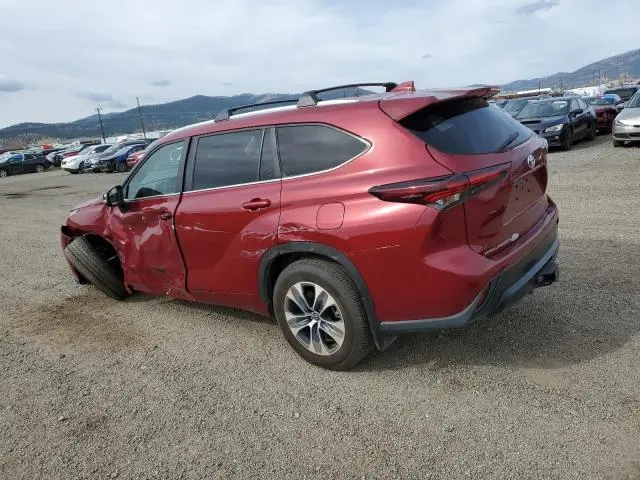 2025 TOYOTA HIGHLANDER LE  