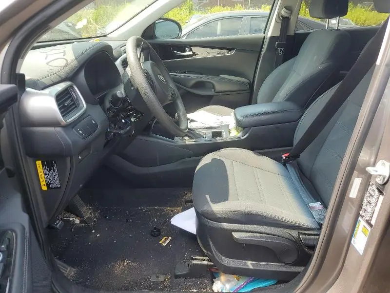 2018 KIA SORENTO LX V6  