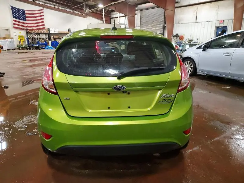 2018 FORD FIESTA SE  