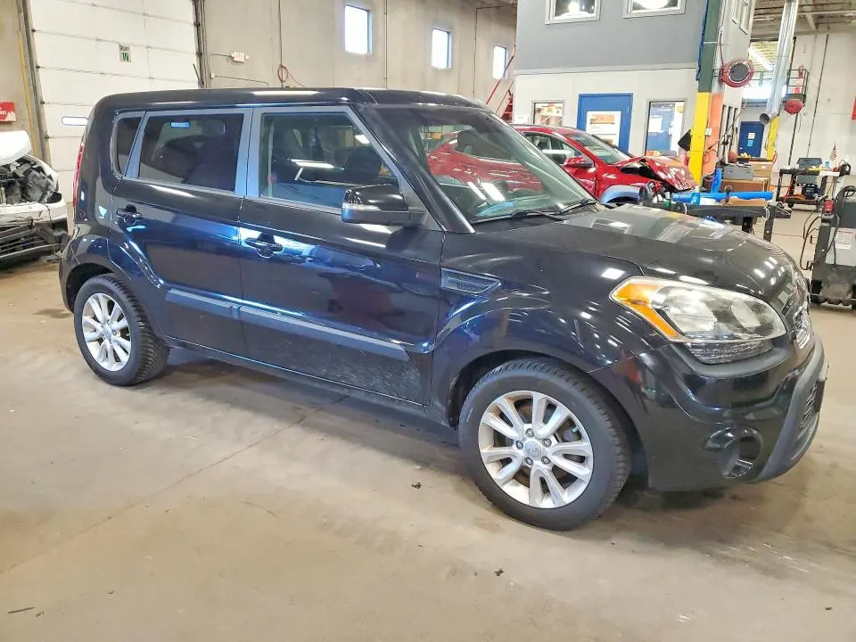 2012 KIA SOUL +  