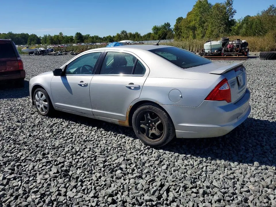 2010 FORD FUSION SE  