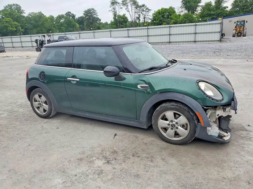 2016 MINI COOPER   