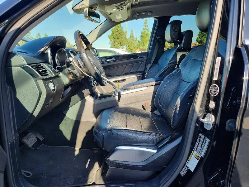2015 MERCEDES-BENZ GL 550 4MATIC  