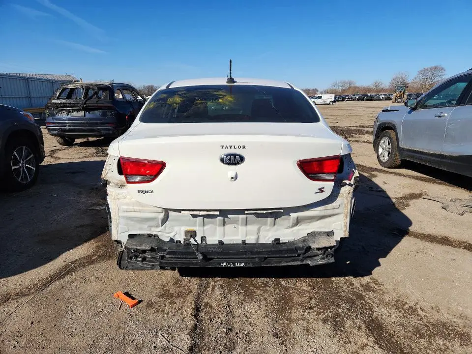 2018 KIA RIO LX  