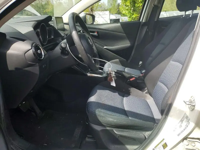 2017 TOYOTA YARIS IA BASE  