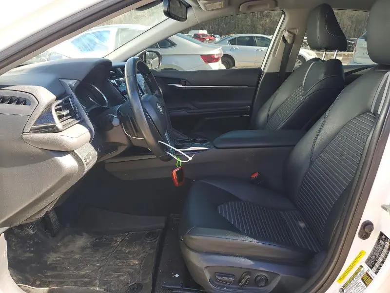 2019 TOYOTA CAMRY L  