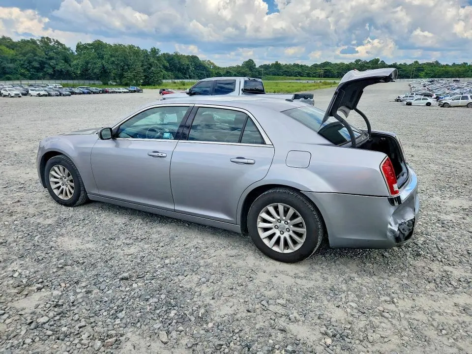 2013 CHRYSLER 300   