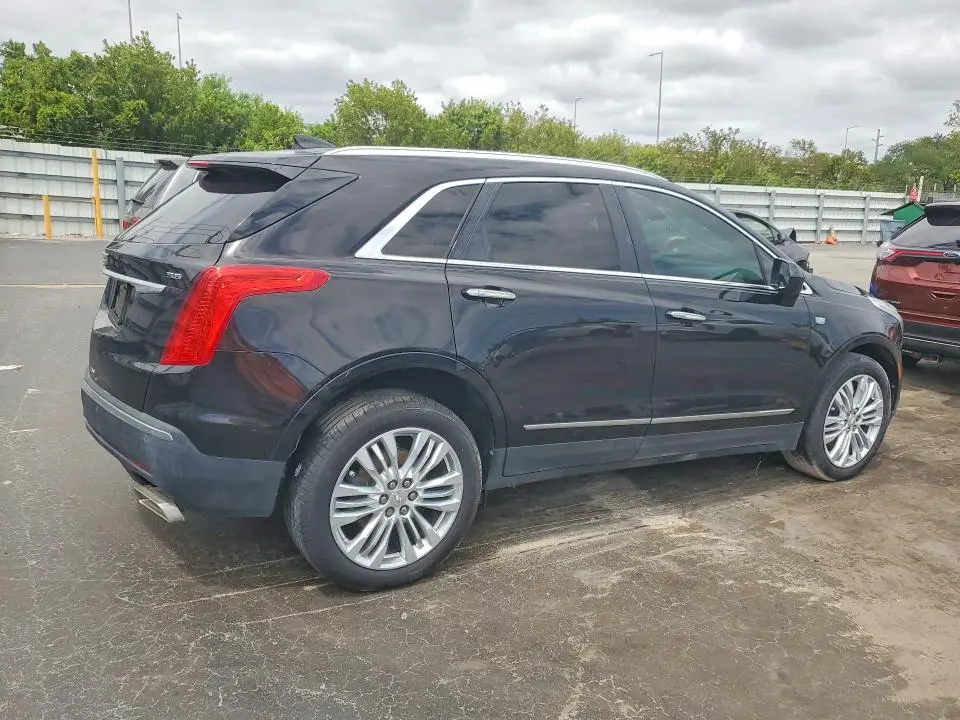 2017 CADILLAC XT5 PREMIUM LUXURY  