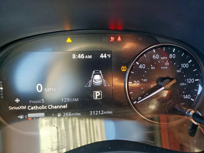 2023 NISSAN KICKS SV  