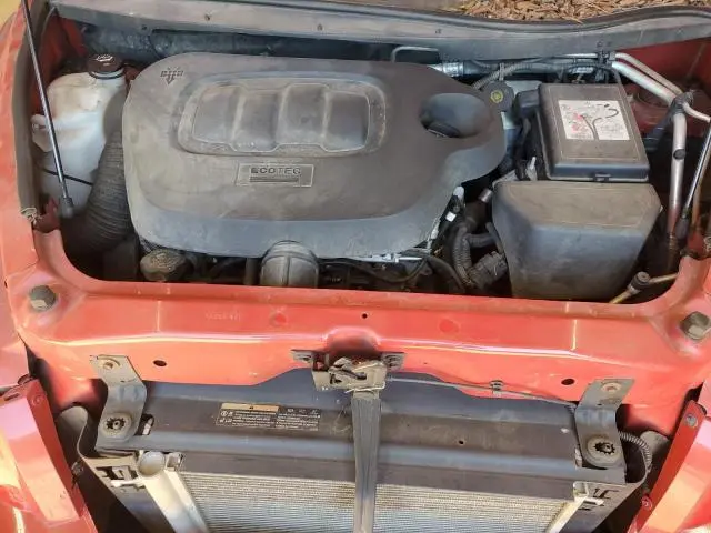 2011 CHEVROLET HHR LT  