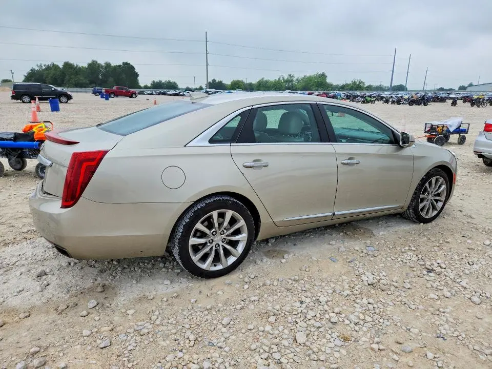2016 CADILLAC XTS LUXURY COLLECTION  