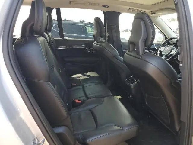 2018 VOLVO XC90 T6  