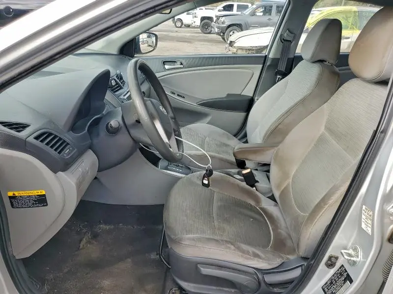 2015 HYUNDAI ACCENT GLS  