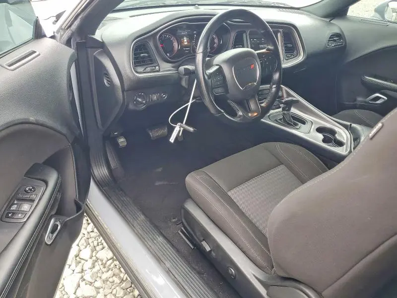 2021 DODGE CHALLENGER SXT  