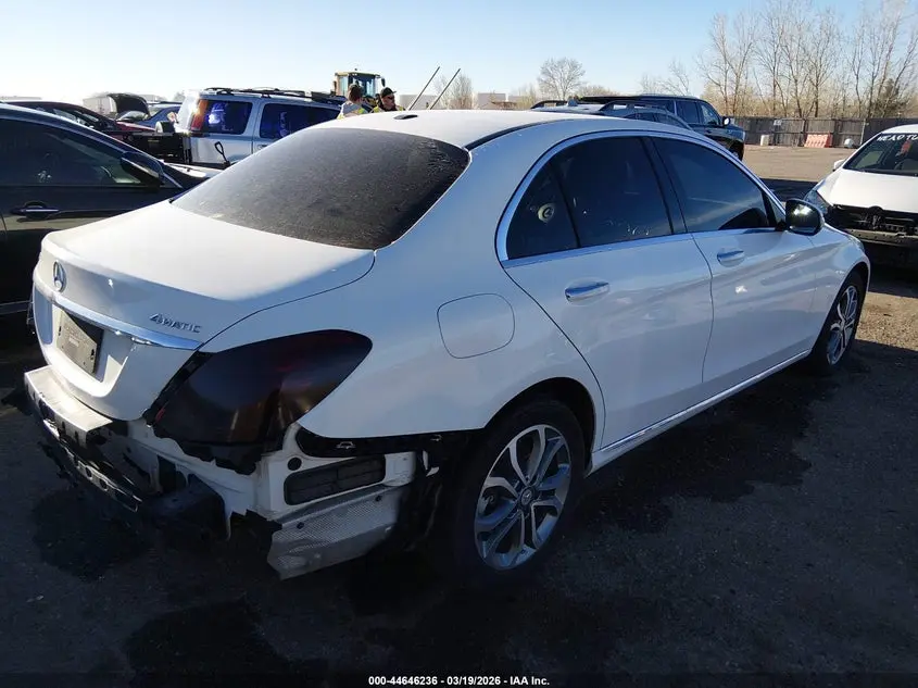 2015 MERCEDES-BENZ C 300 4MATIC