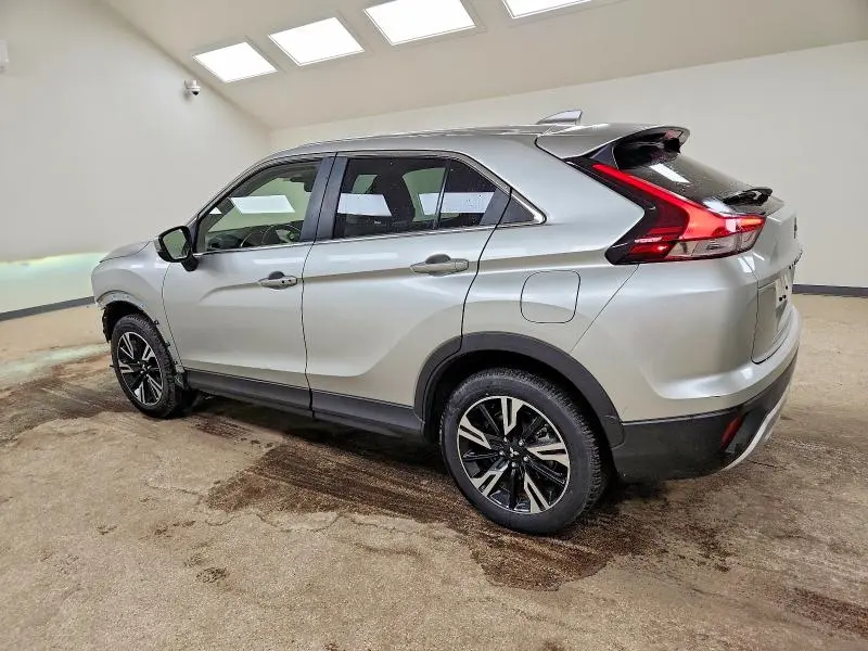 2024 MITSUBISHI ECLIPSE CROSS SE  