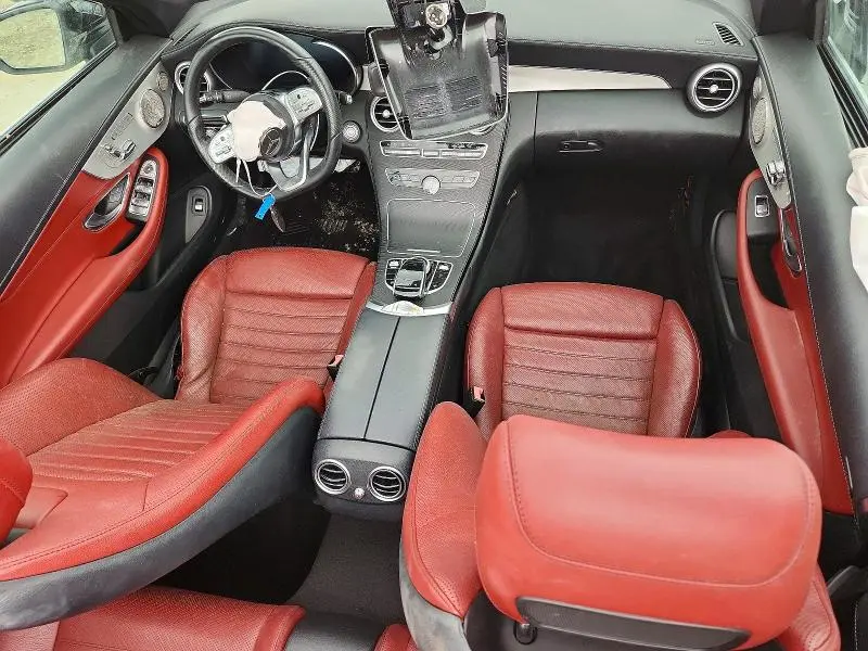 2023 MERCEDES-BENZ C 300  