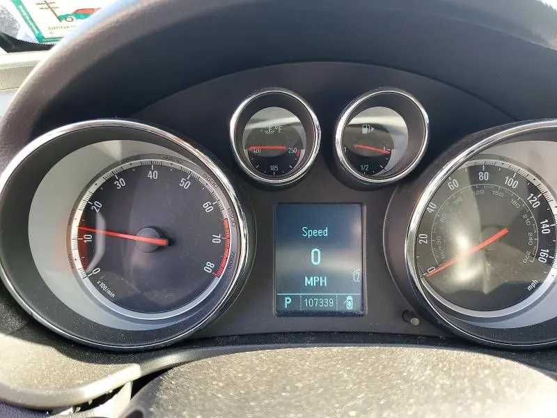 2011 BUICK REGAL CXL  