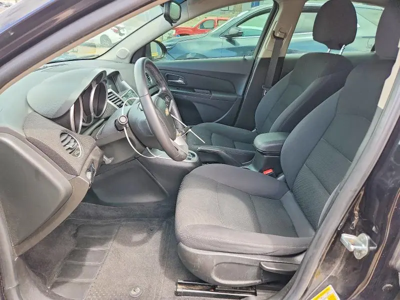 2013 CHEVROLET CRUZE LT  