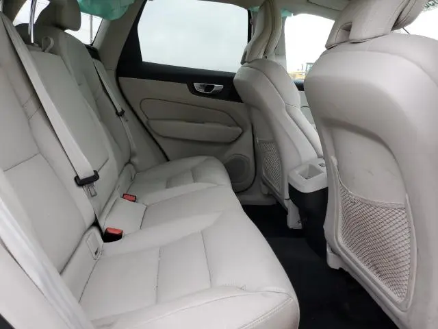 2024 VOLVO XC60 CORE  