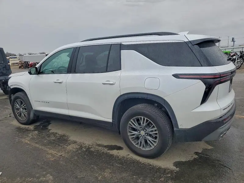 2024 CHEVROLET TRAVERSE LT  