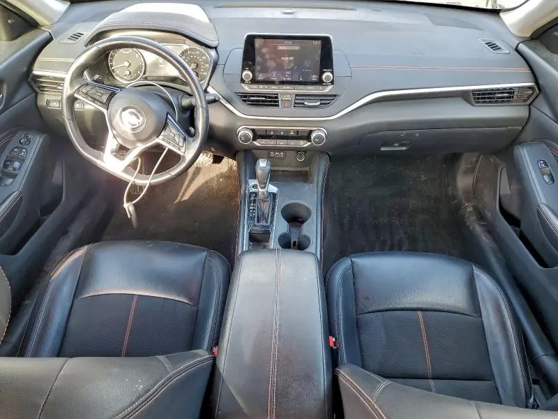 2021 NISSAN ALTIMA SR  