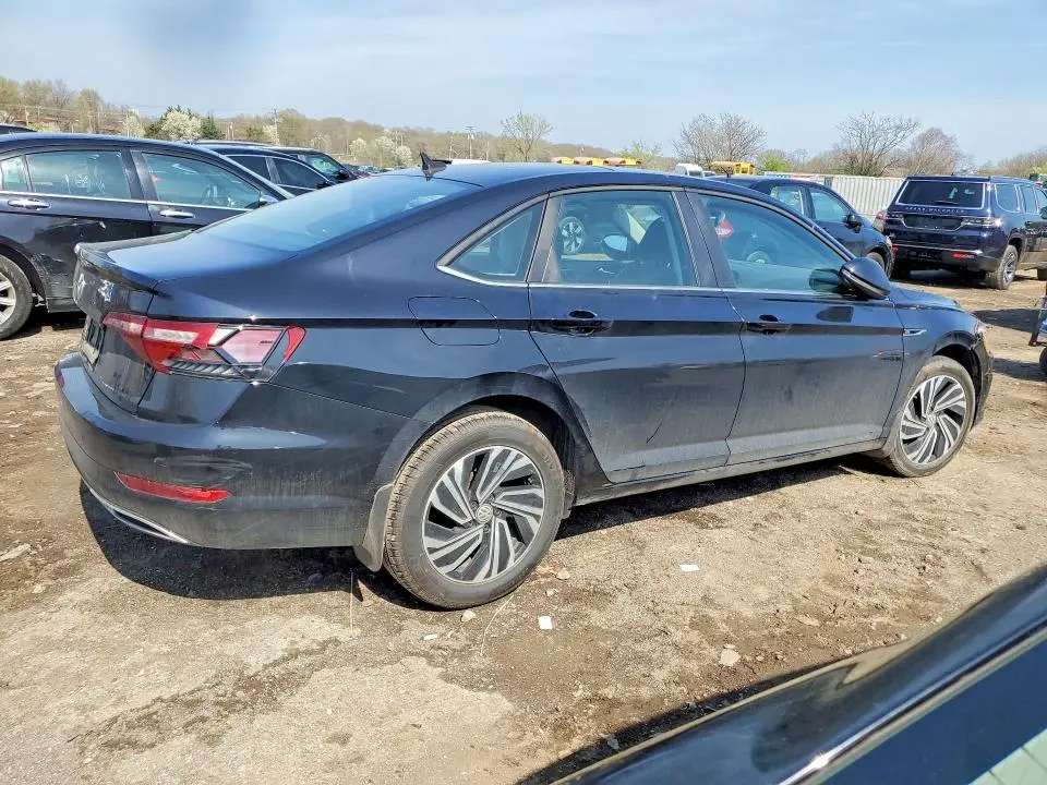 2021 VOLKSWAGEN JETTA SEL PREMIUM  